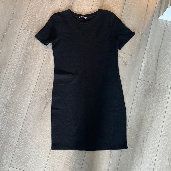 Black Zara Dress - Picture 1 of 3